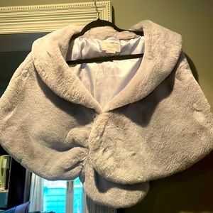 BHLDN Maxine Faux Fur Wrap NWOT in Grey/Silver
